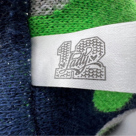 Lady 12 Seattle Seahawks Infinity Scarf. 66” x 7”. Acrylic blend - Picture 4 of 5